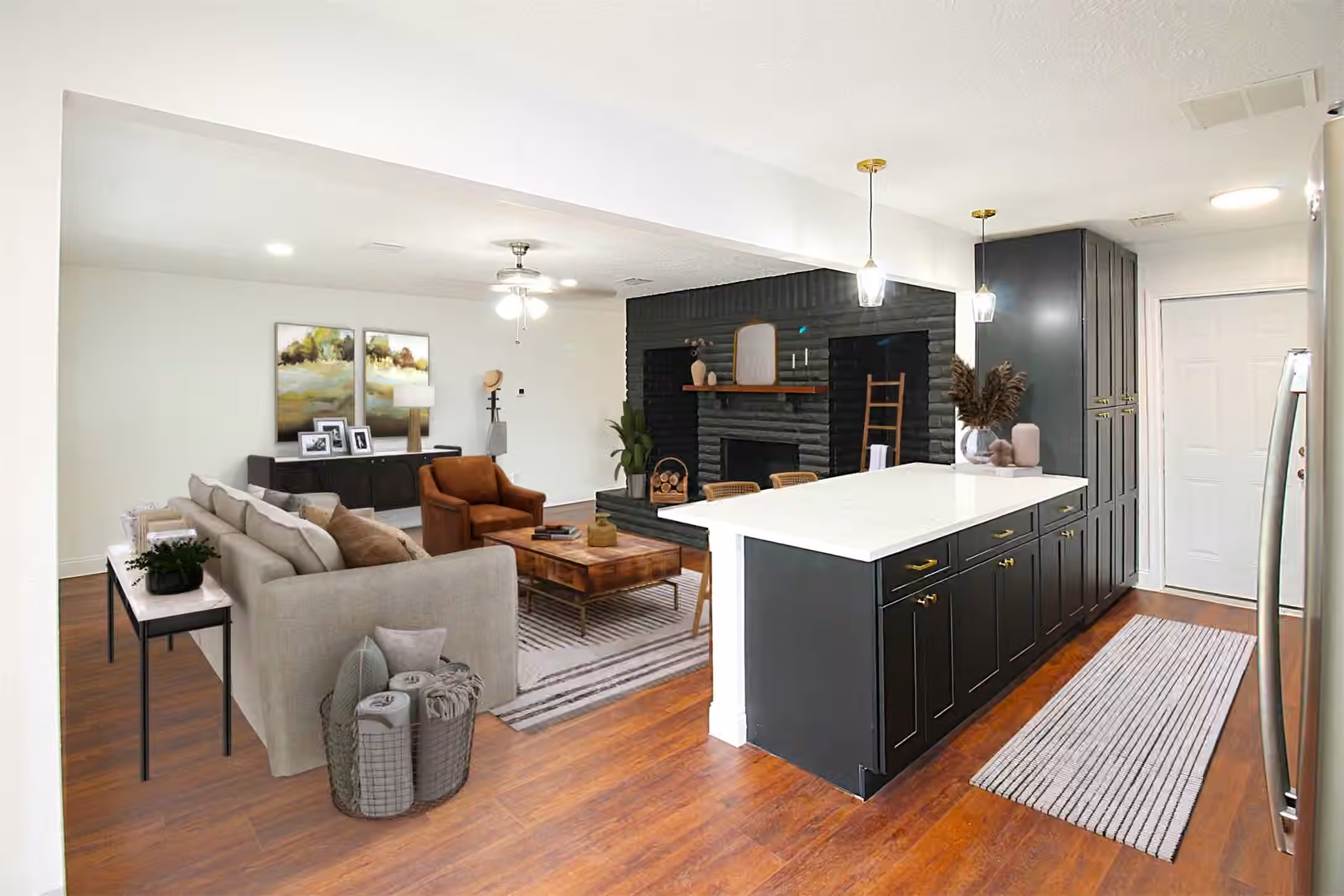 Photo 2 of 16907 David Glen Drive, Friendswood, TX