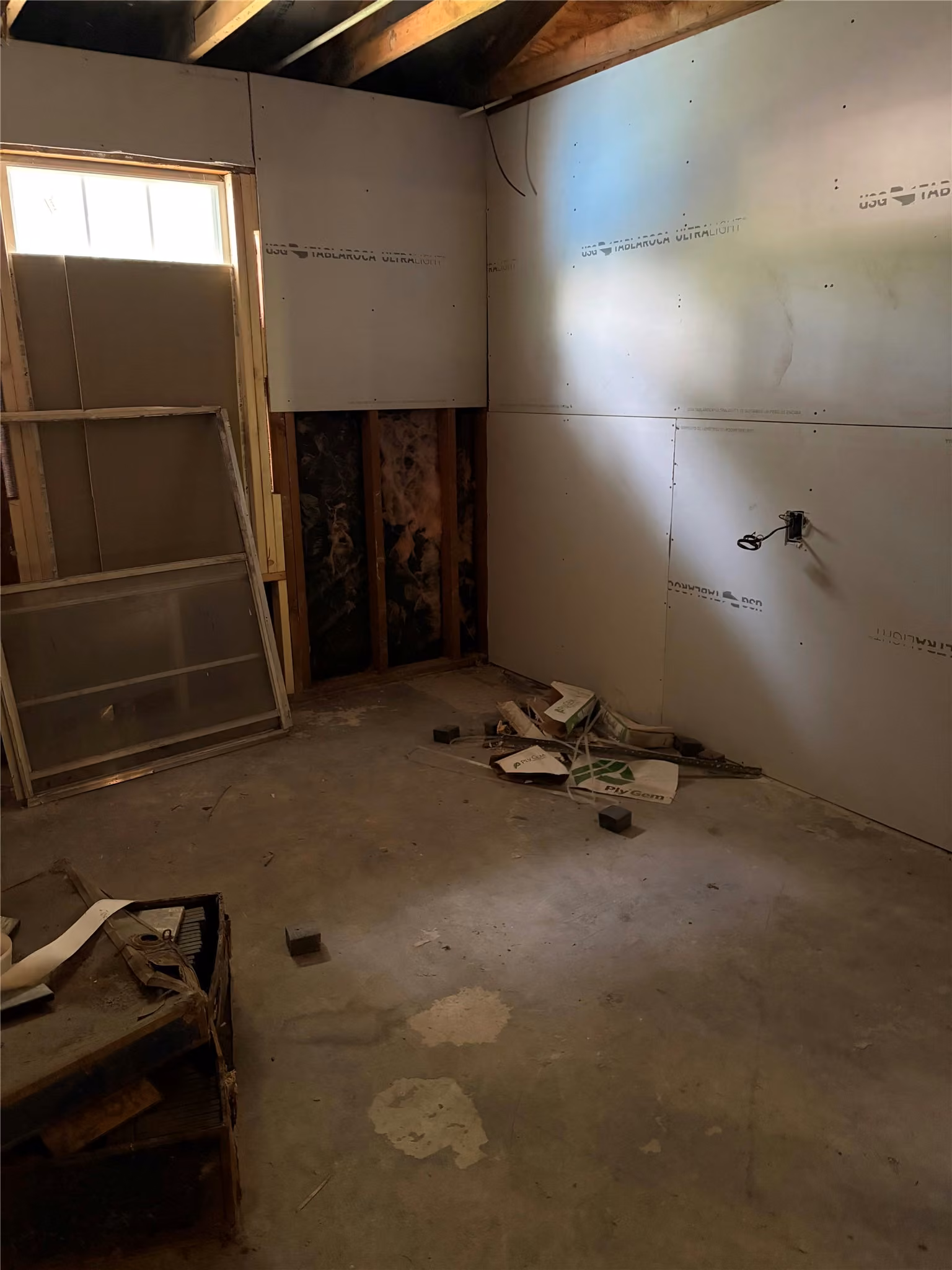 Photo 5 of 9718 Farragut Street, Houston, TX