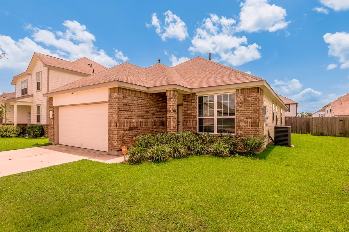Photo of 111 Pronghorn Drive, Huntsville, TX