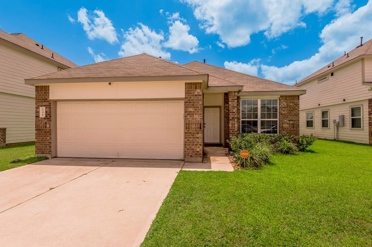 Photo 5 of 111 Pronghorn Drive, Huntsville, TX