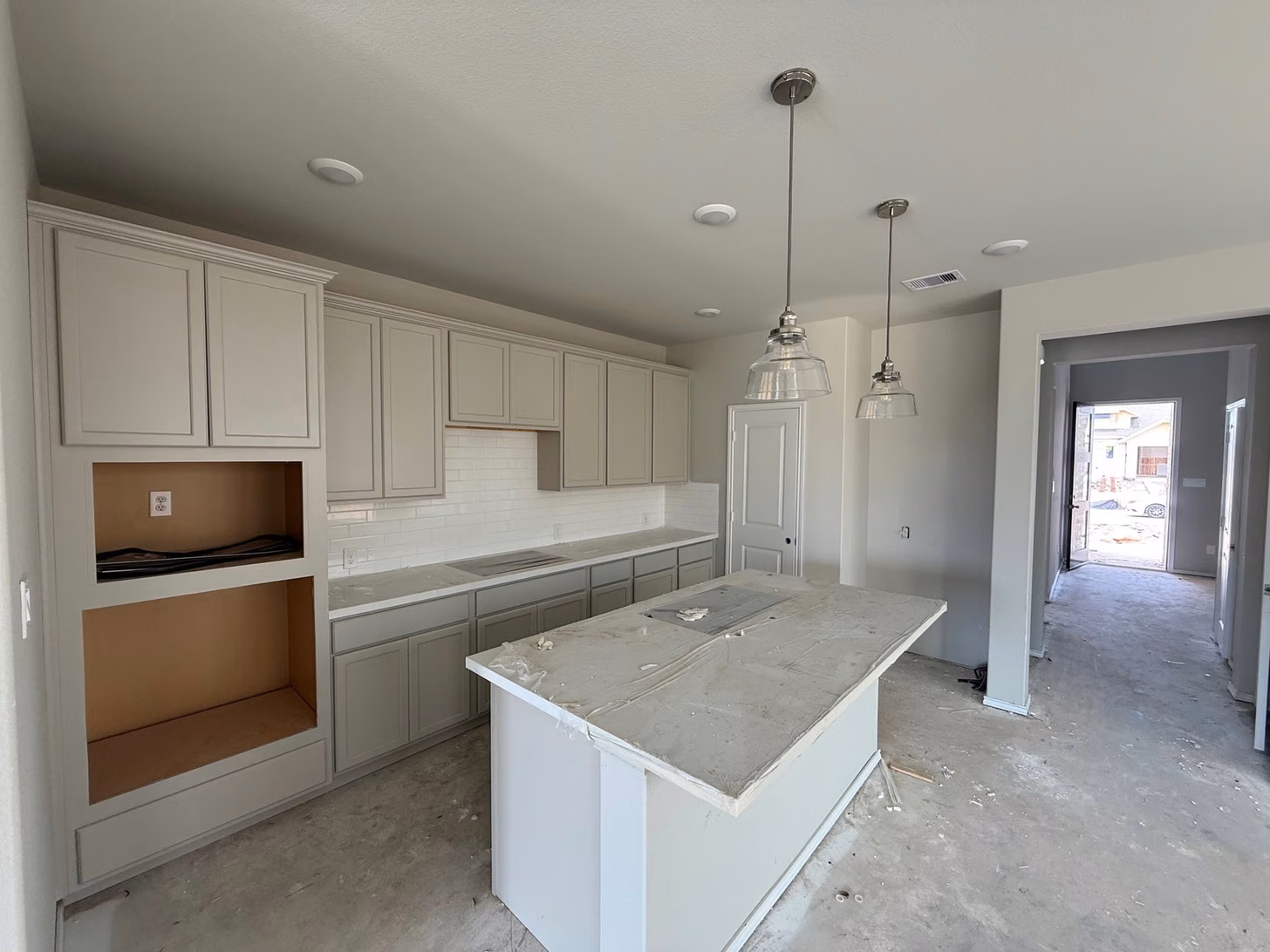 Photo 4 of 26715 Stardust Meadow Court, Richmond, TX