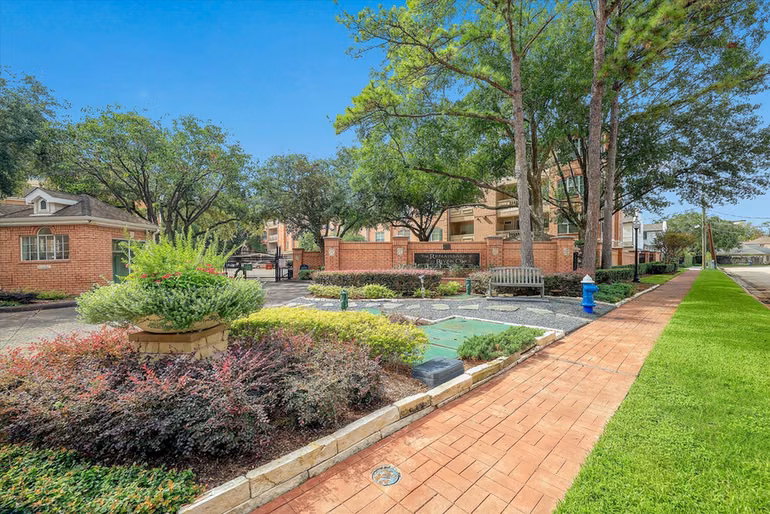 Photo of 2100 Welch Street C121, Houston, TX