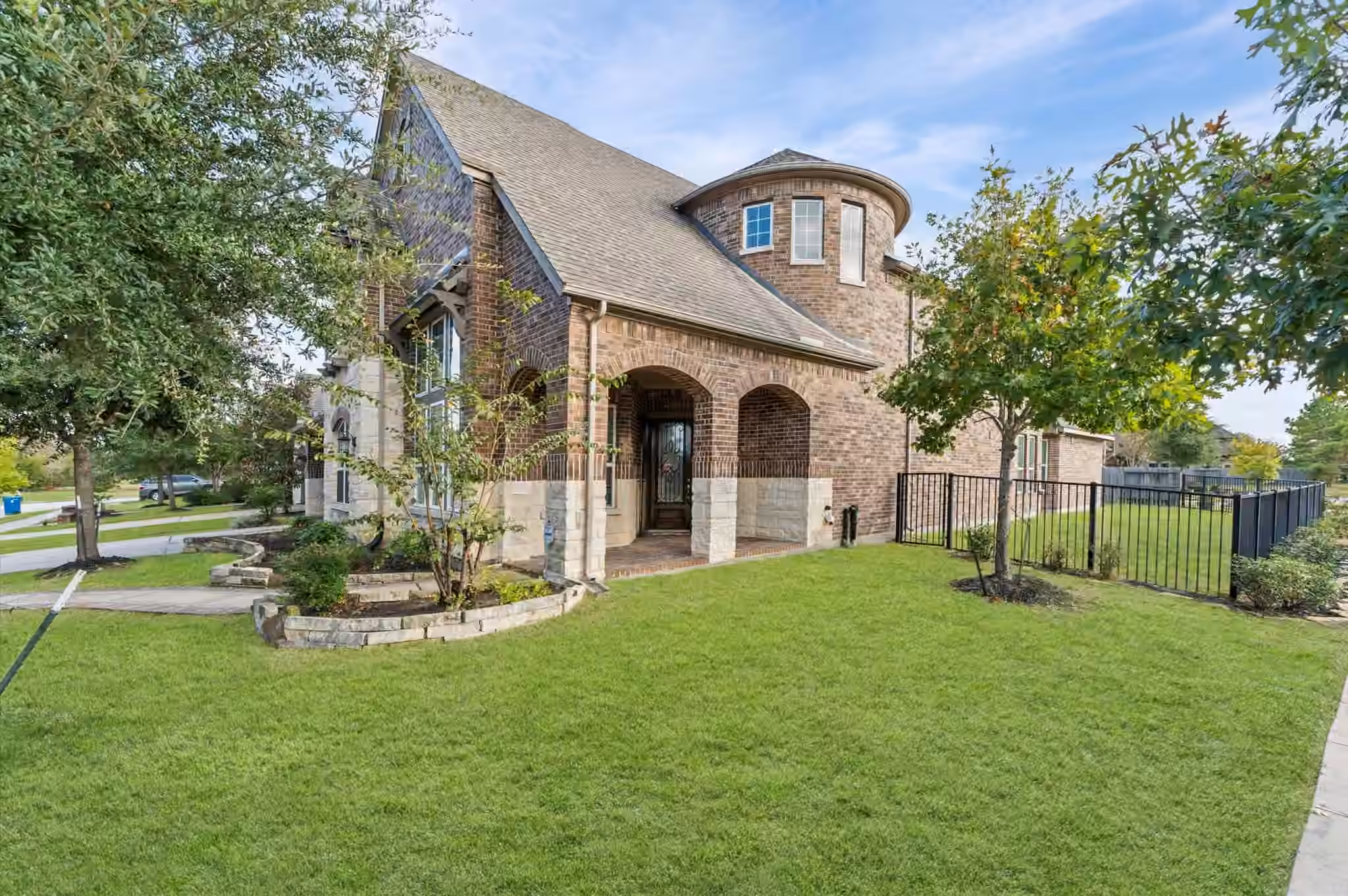 Photo 2 of 18611 Rankin Creek Drive, Cypress, TX