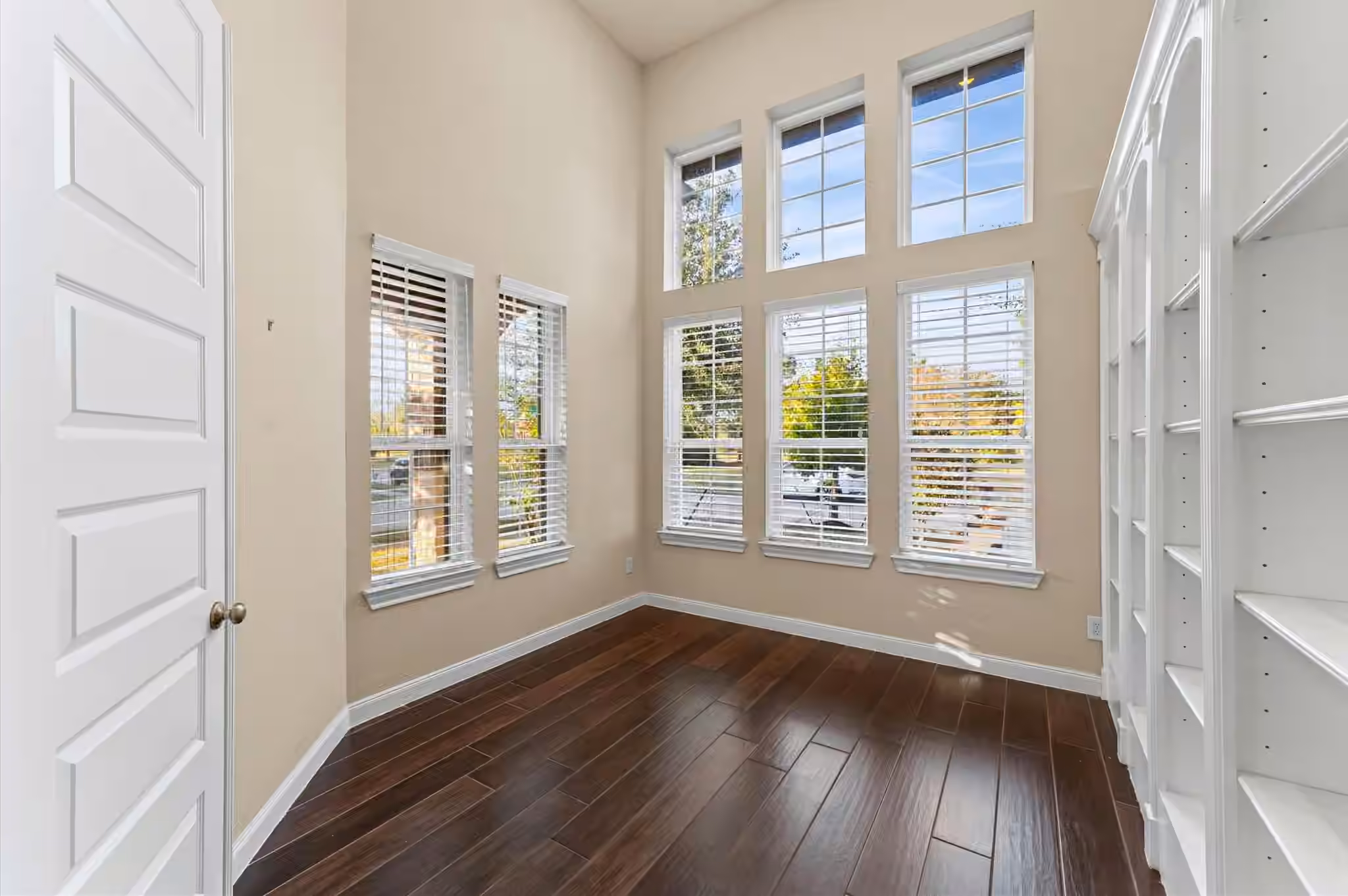 Photo 6 of 18611 Rankin Creek Drive, Cypress, TX