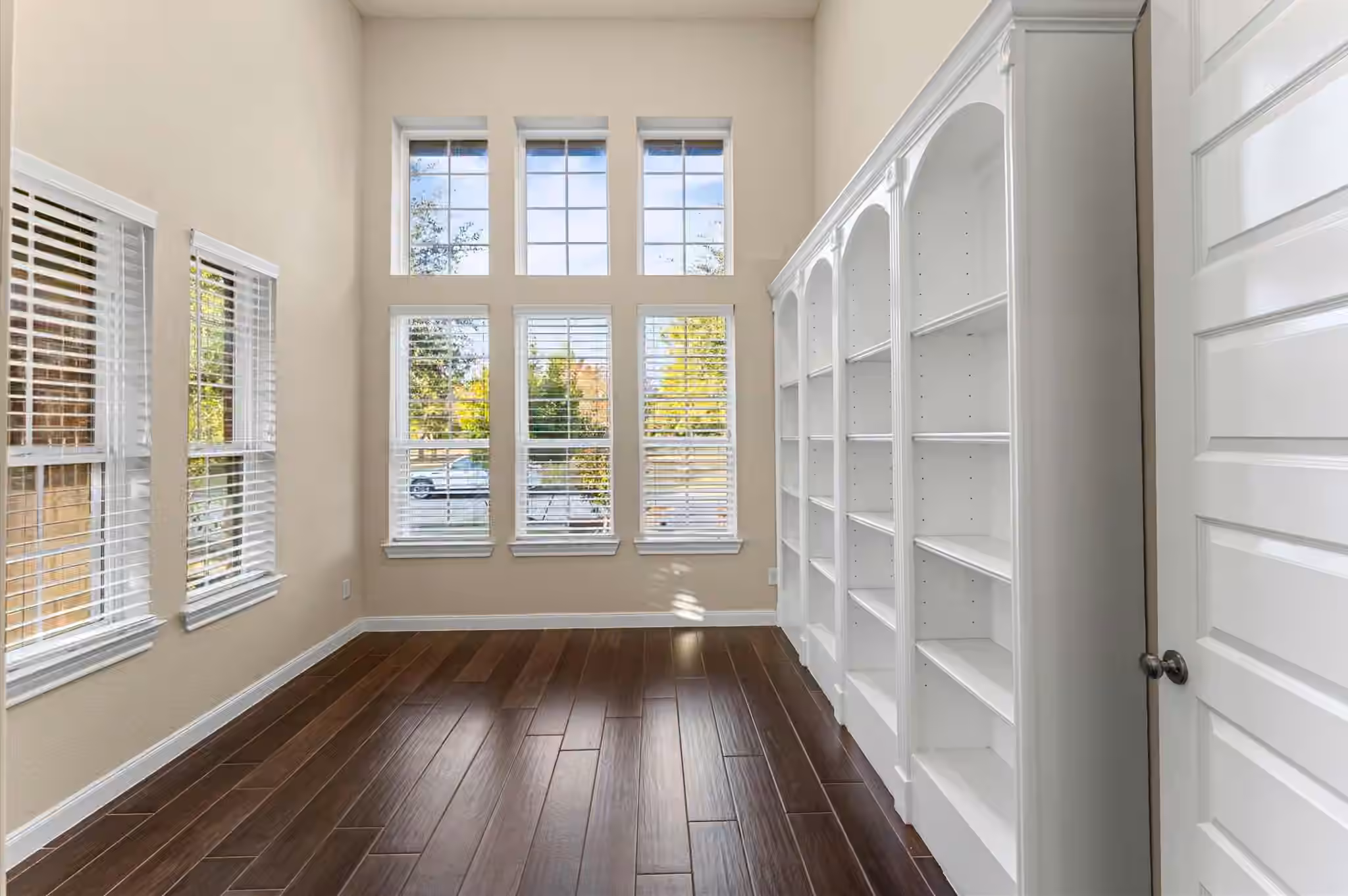 Photo 7 of 18611 Rankin Creek Drive, Cypress, TX