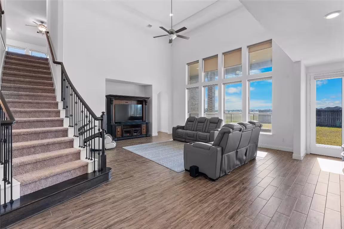 Photo 5 of 6507 Poplar Meadow Lane, Katy, TX