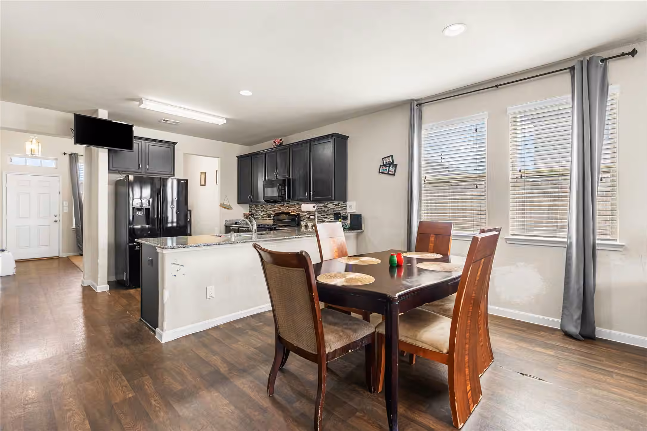 Photo 6 of 15615 Dahlia Brook Way, Houston, TX