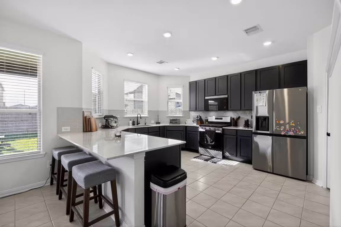 Photo 5 of 2837 Shimmer Edge Drive, Katy, TX