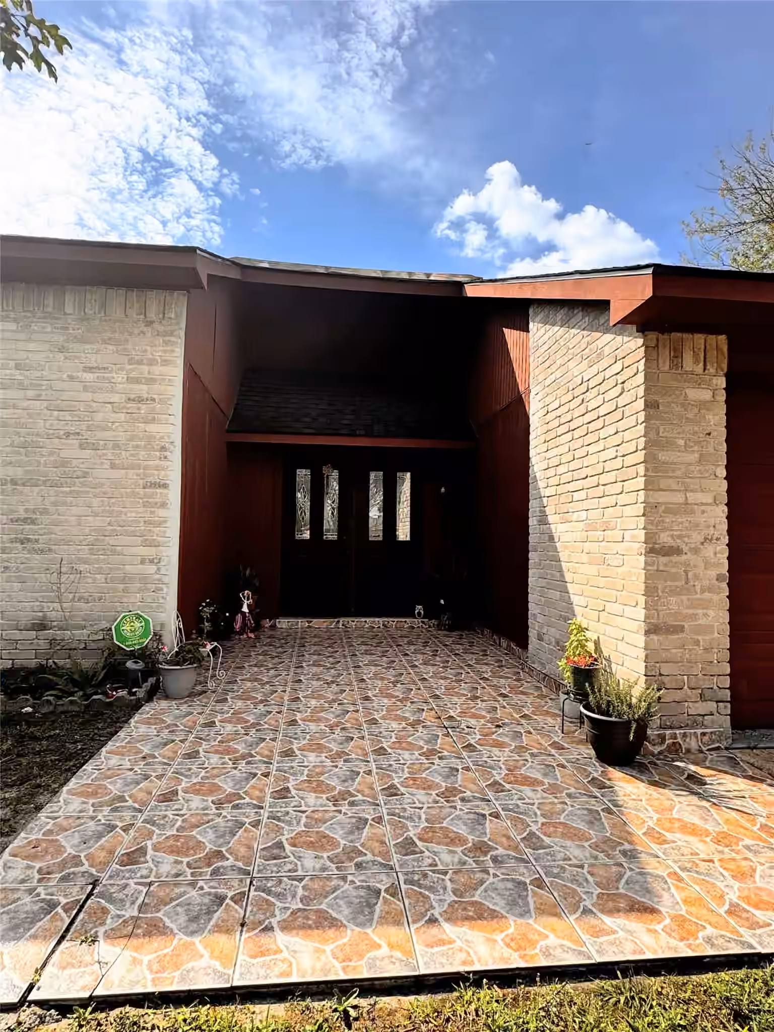 Photo 3 of 19811 Bellaw Woods Drive, Humble, TX