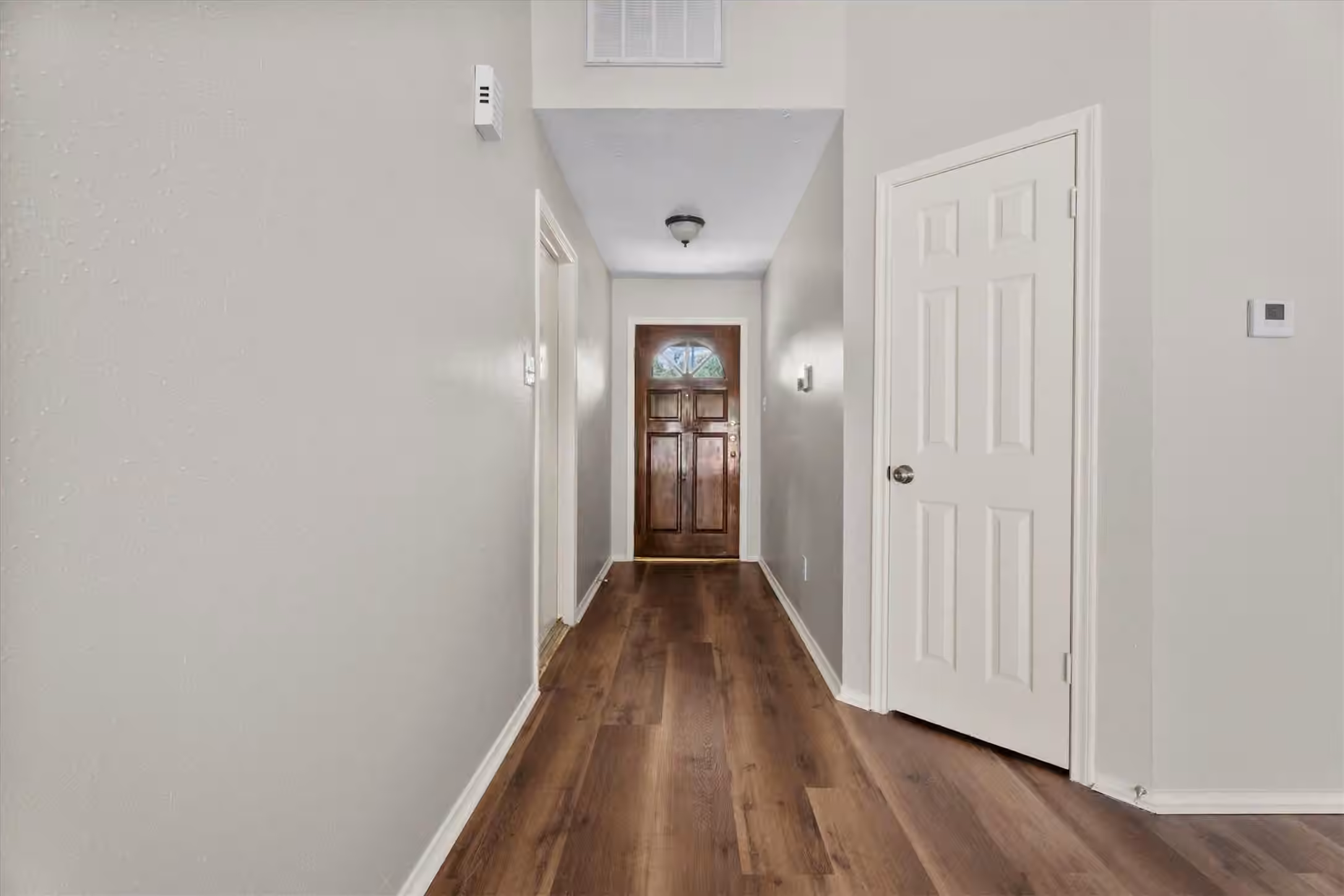 Photo 4 of 2035 Woodhue Drive, Spring, TX
