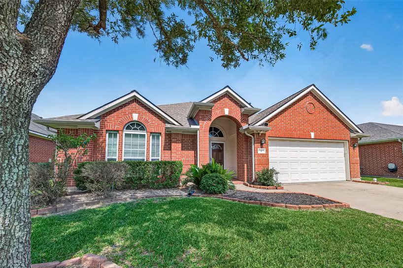 Photo 5 of 12619 Taylorwood Lane, Houston, TX