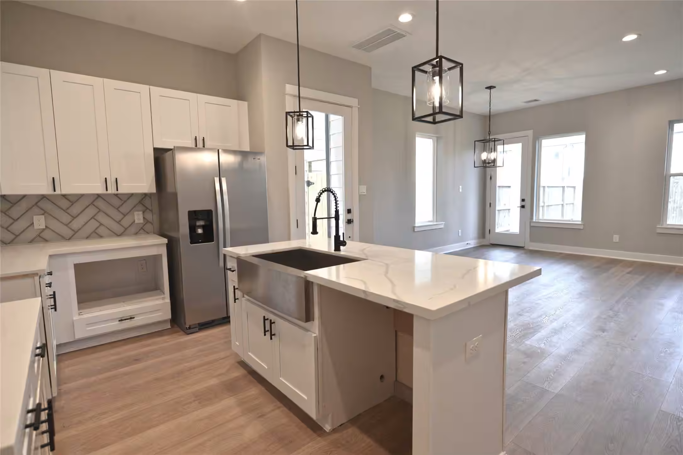 Photo 3 of 5935 Cebra Street, Houston, TX