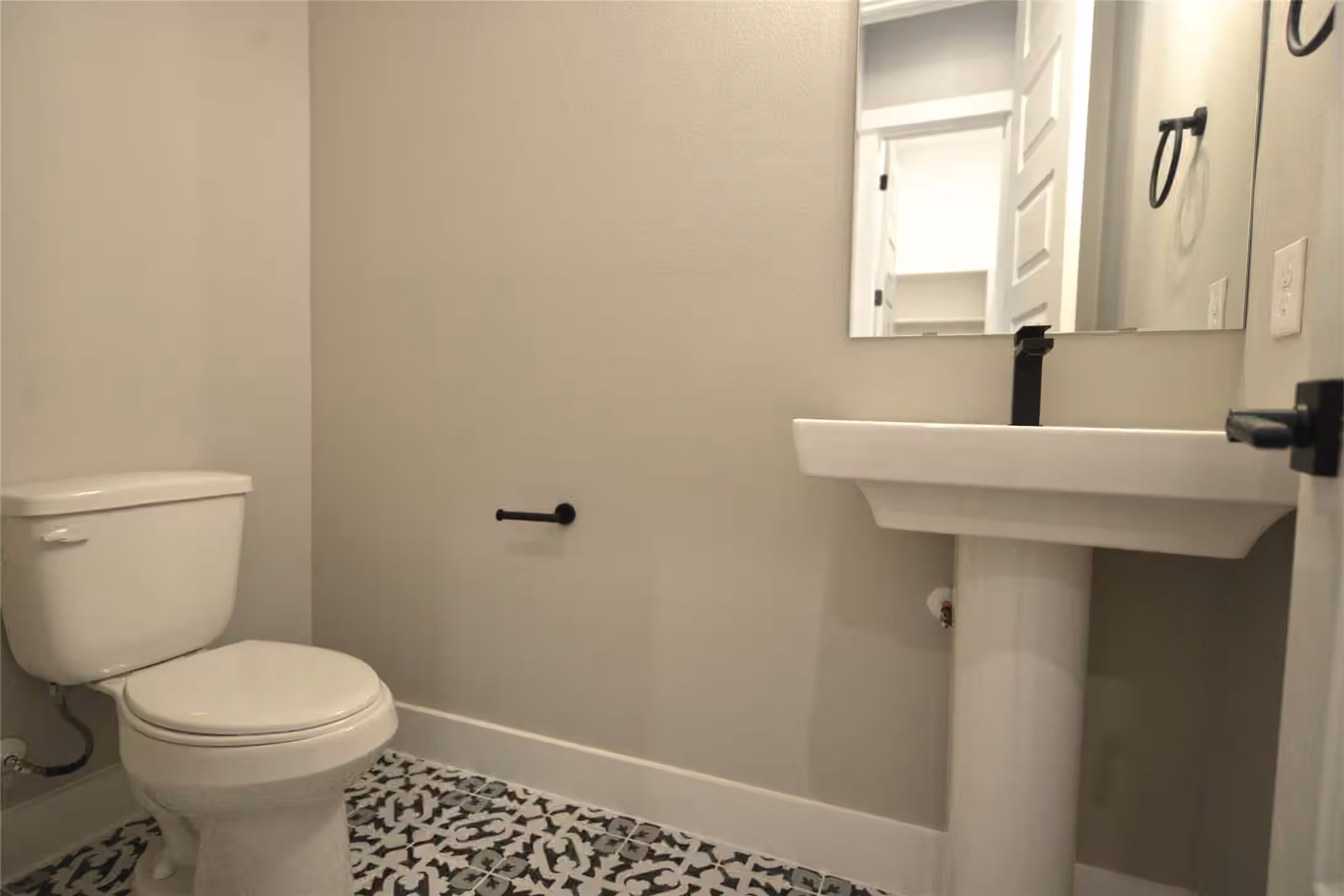 Photo 7 of 5935 Cebra Street, Houston, TX