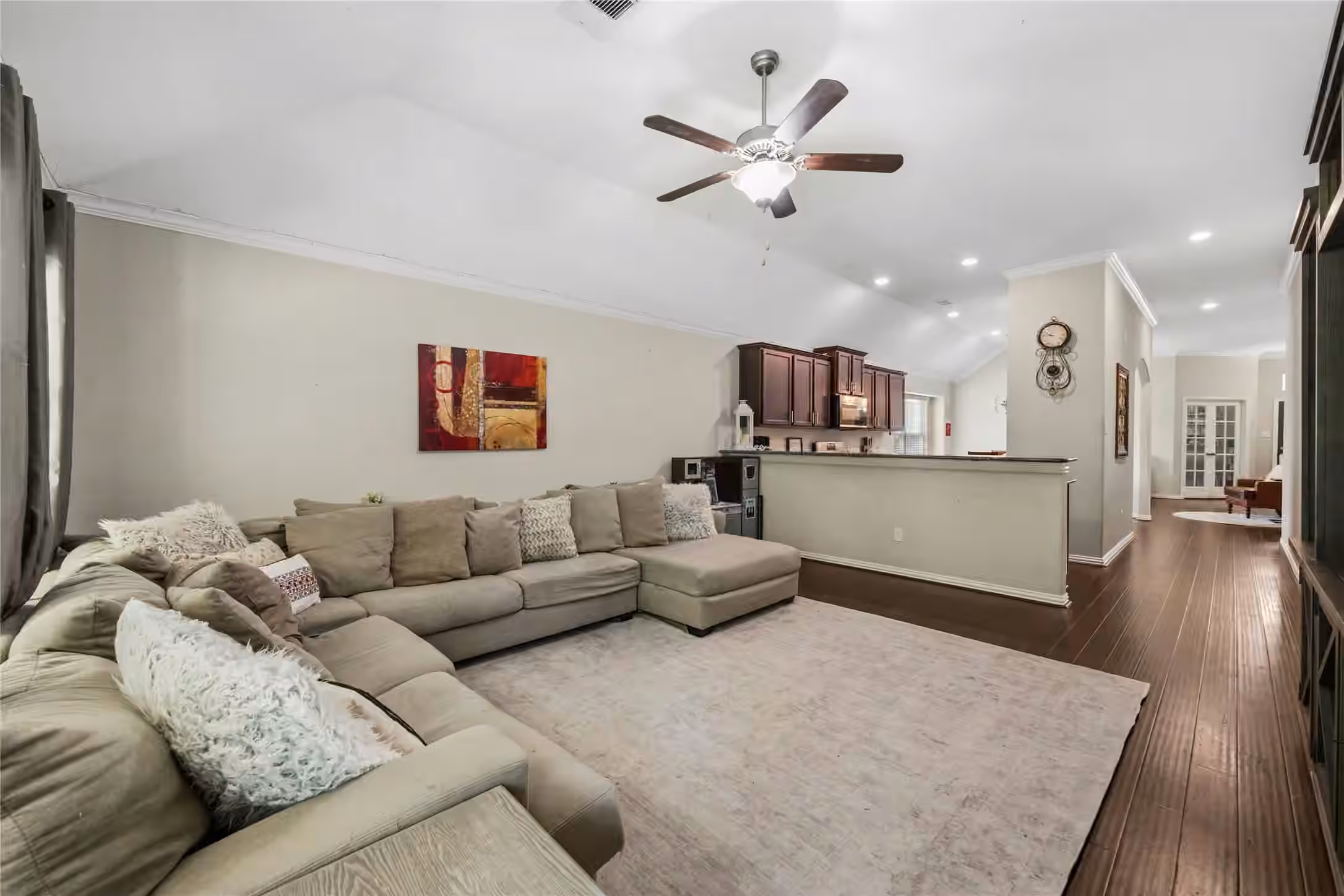 Photo 6 of 2818 Ridgecliff Court, Conroe, TX