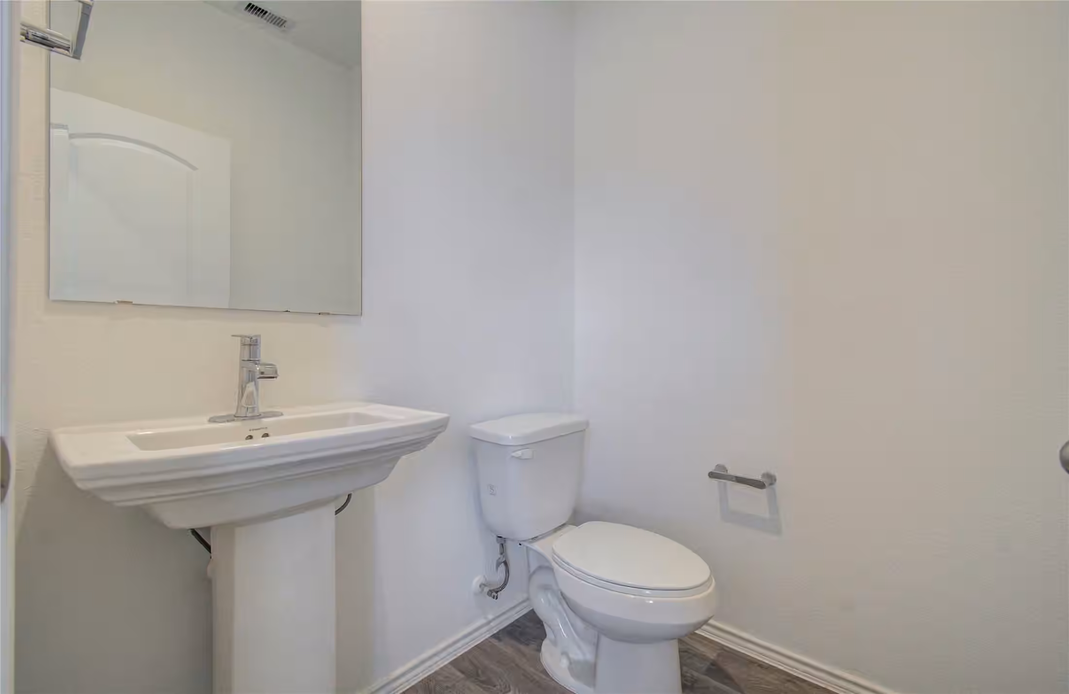Photo 5 of 5402 Creekstone Rise Lane, Spring, TX