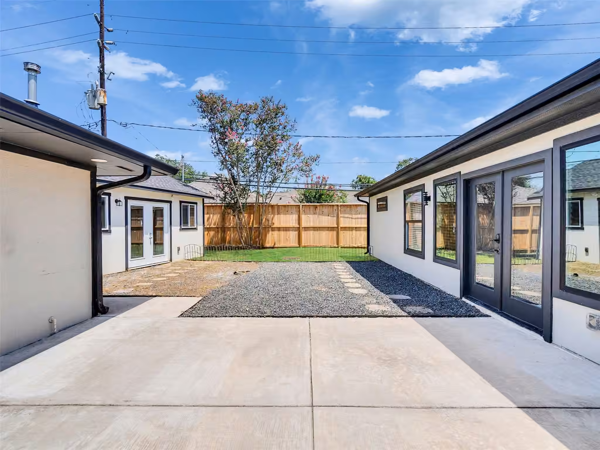 Photo 7 of 6206 San Felipe Street, Houston, TX