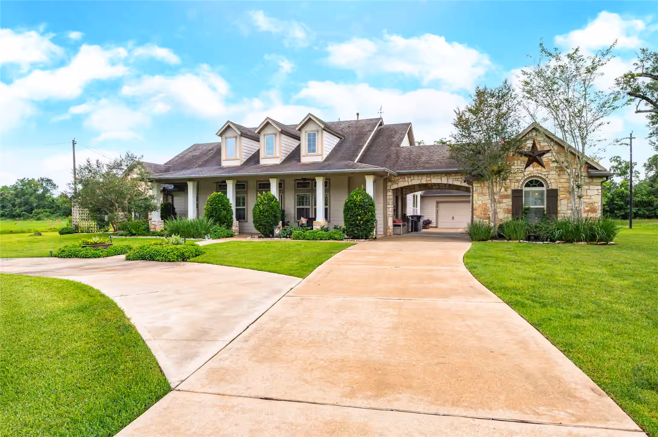 Photo of 17126 Hamill Drive, Rosharon, TX