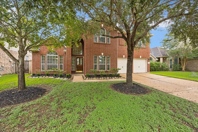 Photo of 9127 Stoneleigh Drive, Sugar Land, TX