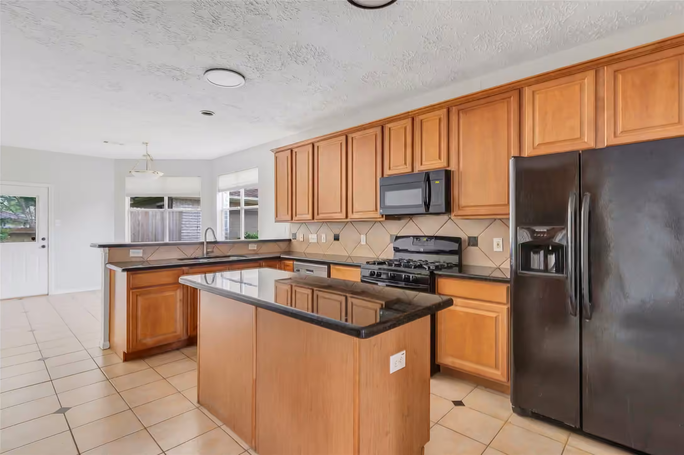 Photo 3 of 16707 Port O Call Street, Crosby, TX