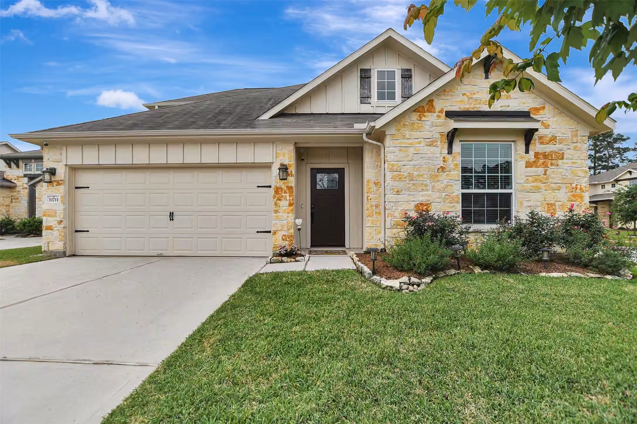 Photo 2 of 11711 Petal Falls Lane, Tomball, TX