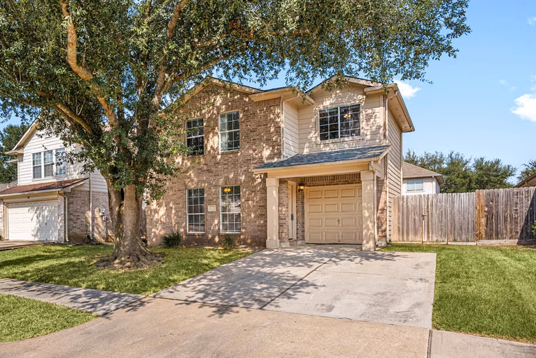 Photo of 19714 Shores Edge Drive, Tomball, TX 77375