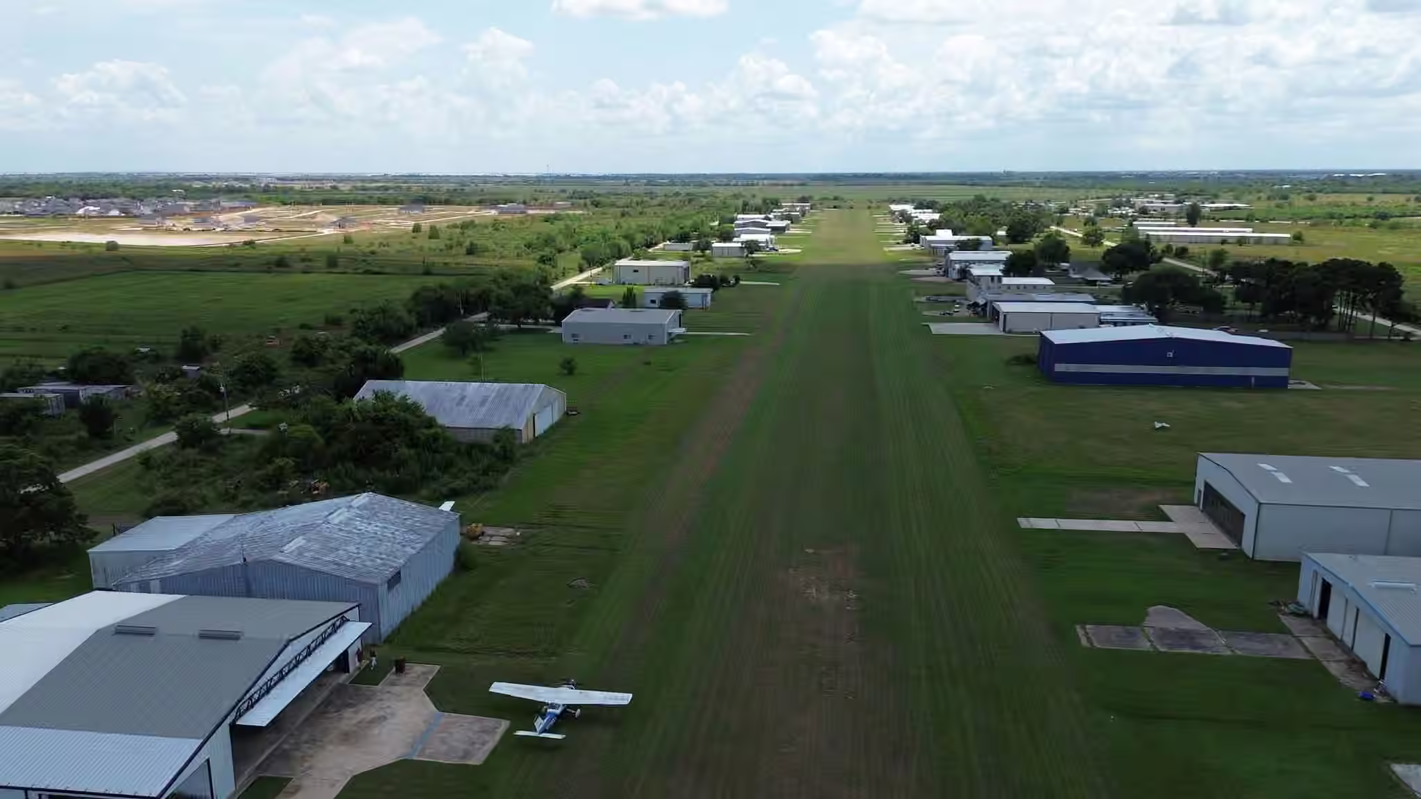 Photo 4 of 4611 Sport Flyers Lane, Brookshire, TX