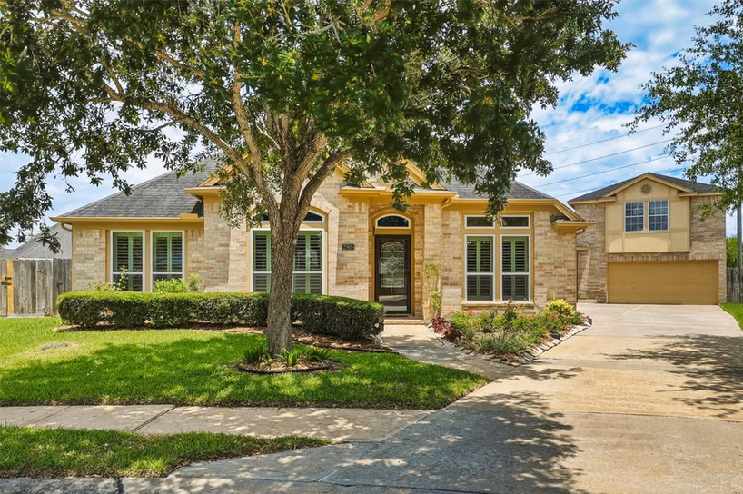 Photo 3 of 21906 Canyonwood Park Lane, Richmond, TX