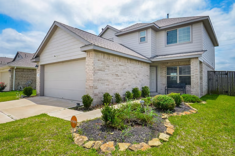 Photo 3 of 14430 Andover Birch Drive, Rosharon, TX
