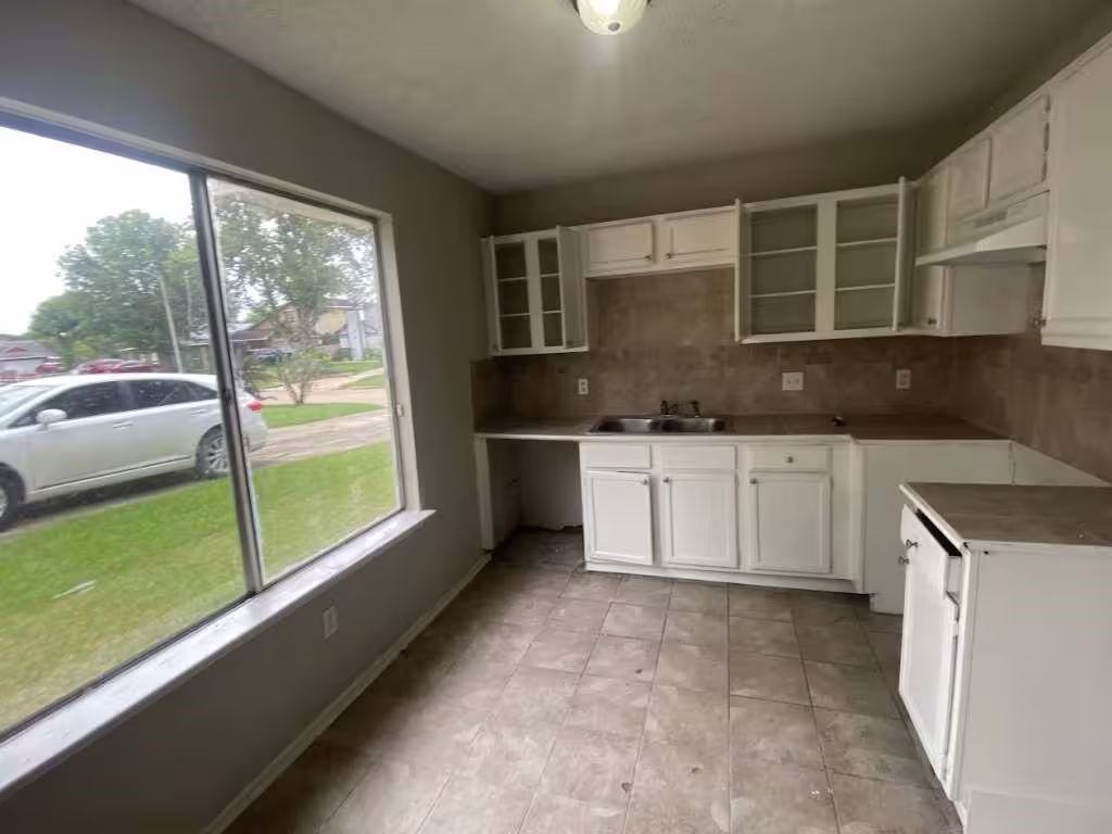 Photo 6 of 3018 Rockrill Drive, Houston, TX