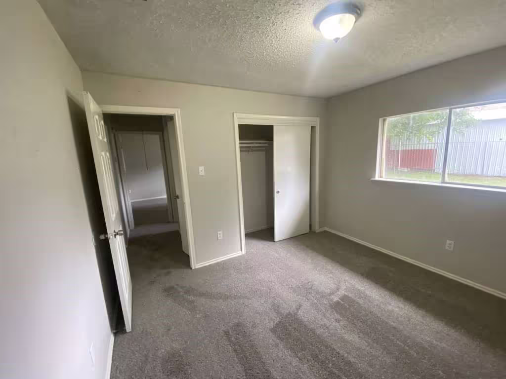 Photo 7 of 3018 Rockrill Drive, Houston, TX