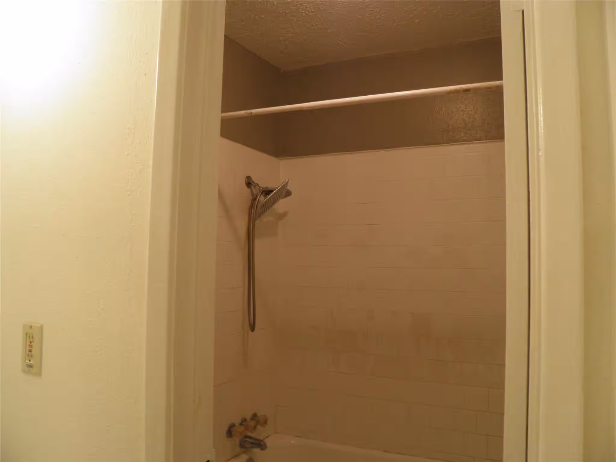Photo 3 of 10555 Turtlewood Court 303, Houston, TX