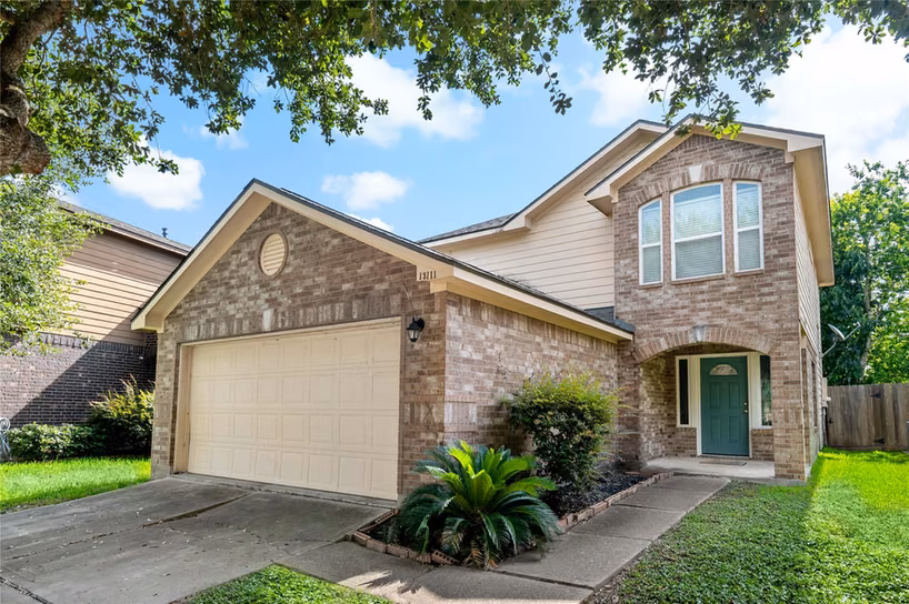 Photo 2 of 13111 Royal Bell Court, Houston, TX