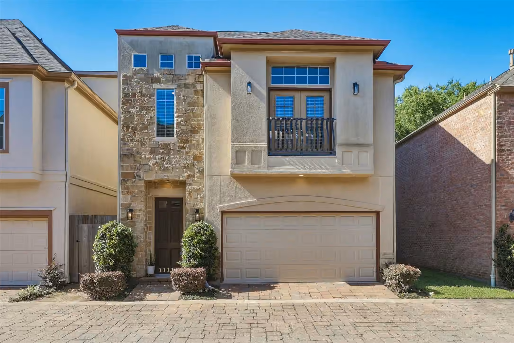Photo 2 of 11119 Sherwood Forest Glen Drive, Houston, TX