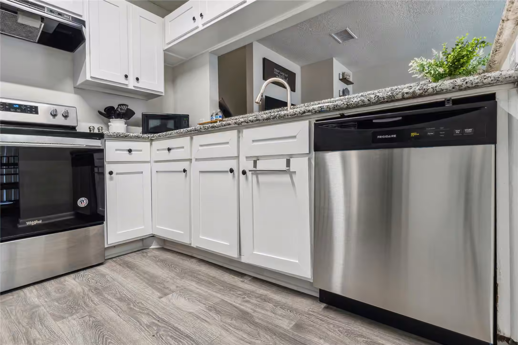 Photo 3 of 2379 BRIARWEST BLVD 19, Houston, TX