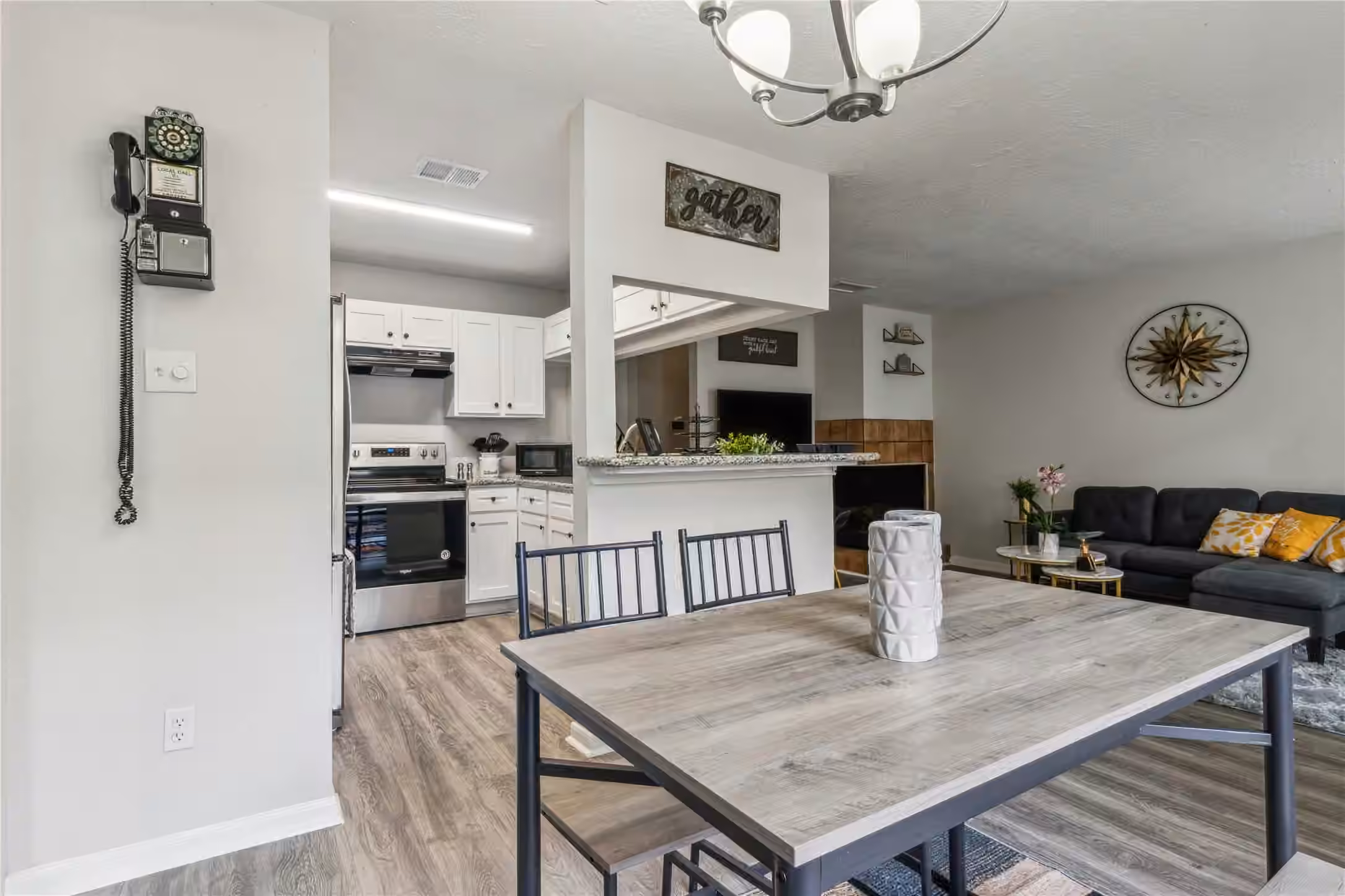 Photo 4 of 2379 BRIARWEST BLVD 19, Houston, TX