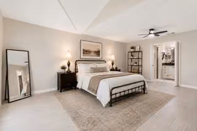 Photo 2 of 13206 Ferry Hill LN, Houston, TX