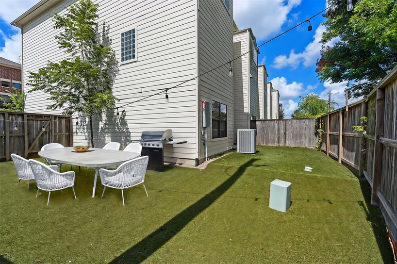 Photo 3 of 650 Westcross Street 42, Houston, TX