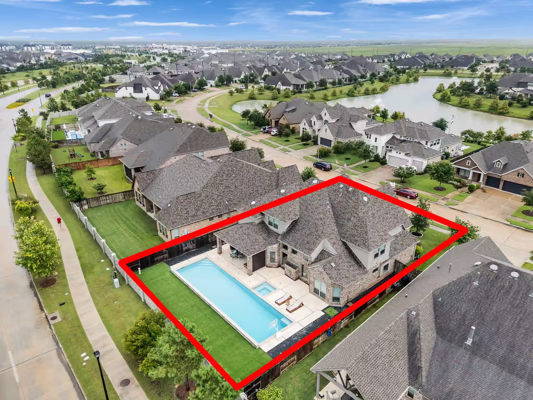Photo 5 of 30402 Indigo Falls Drive, Fulshear, TX