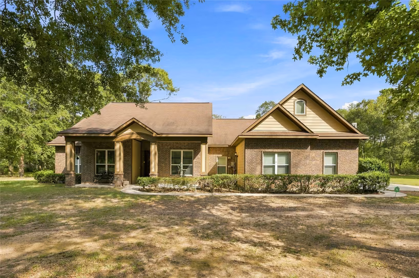 Photo of 21015 Angus Drive, Cleveland, TX
