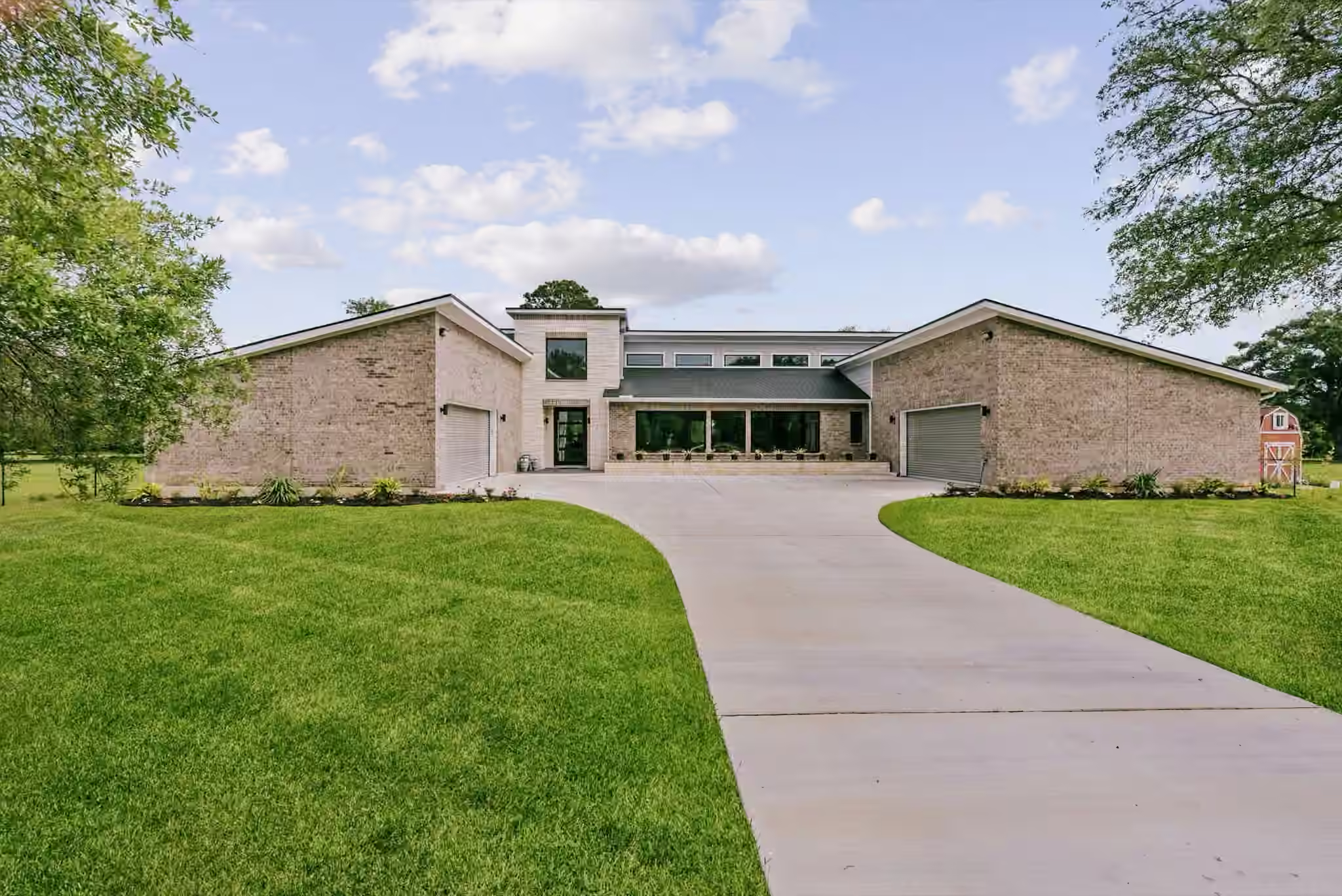 Photo 3 of 7627 Scott Avenue, Manvel, TX