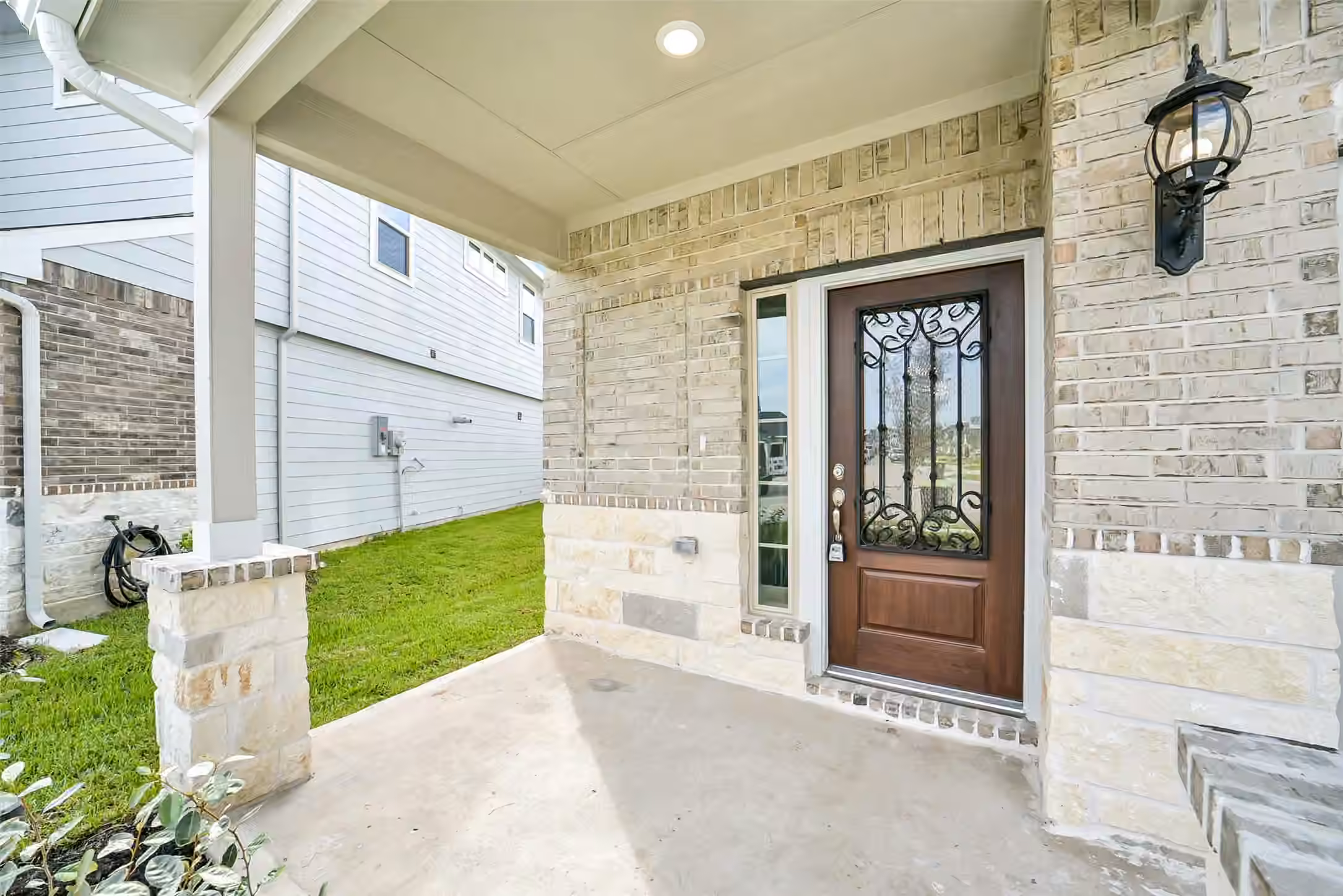 Photo 3 of 4207 Sternside Lane, Houston, TX
