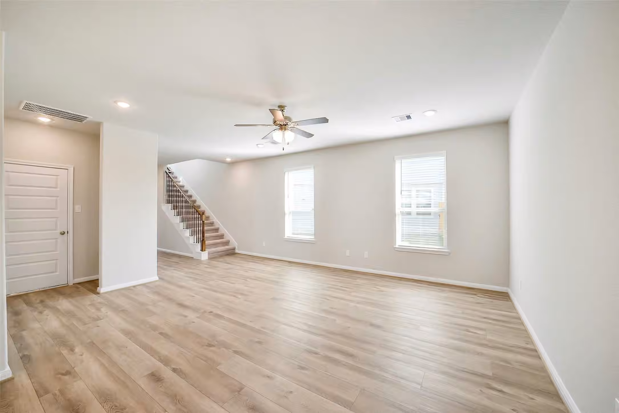 Photo 6 of 4207 Sternside Lane, Houston, TX