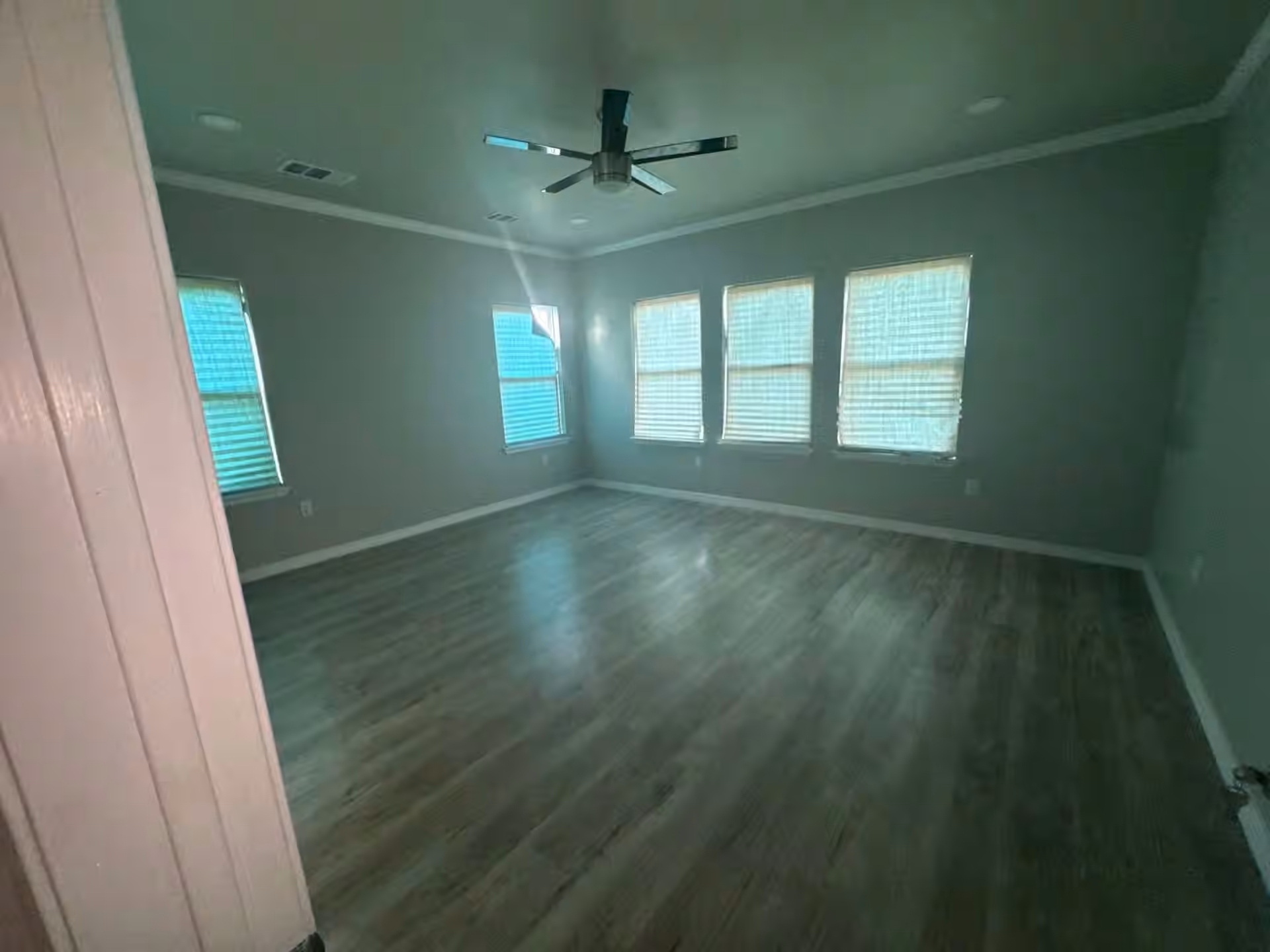 Photo 7 of 5211 Rue Street, Houston, TX