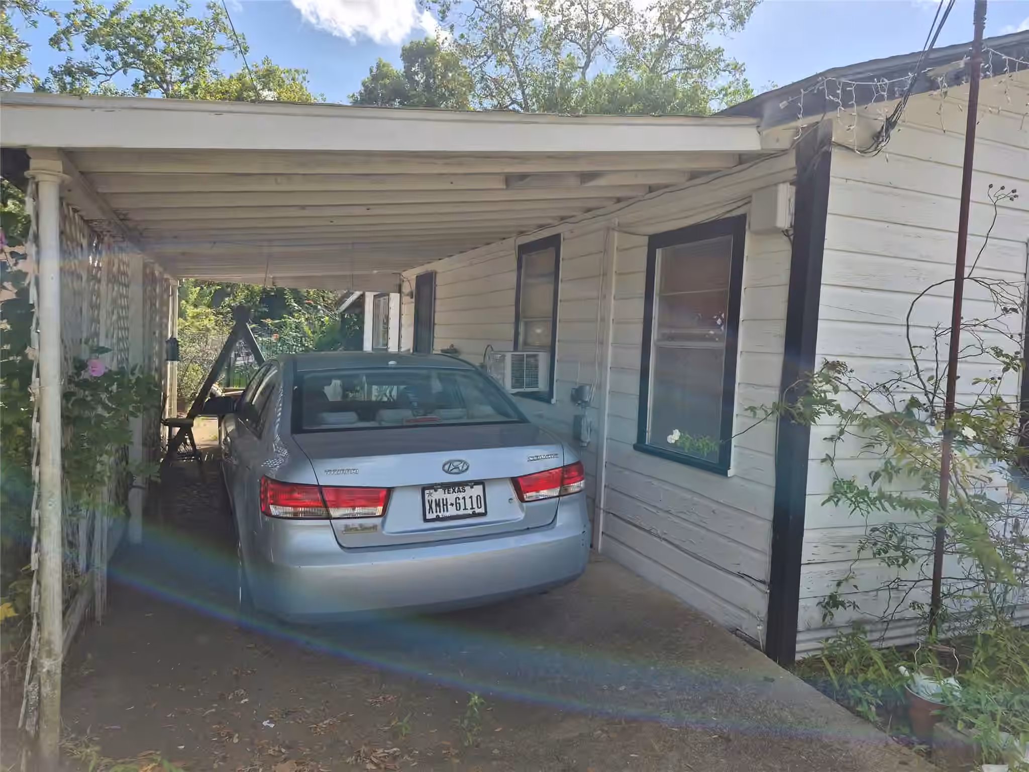 Photo 2 of 169 2nd Street, Van Vleck, TX