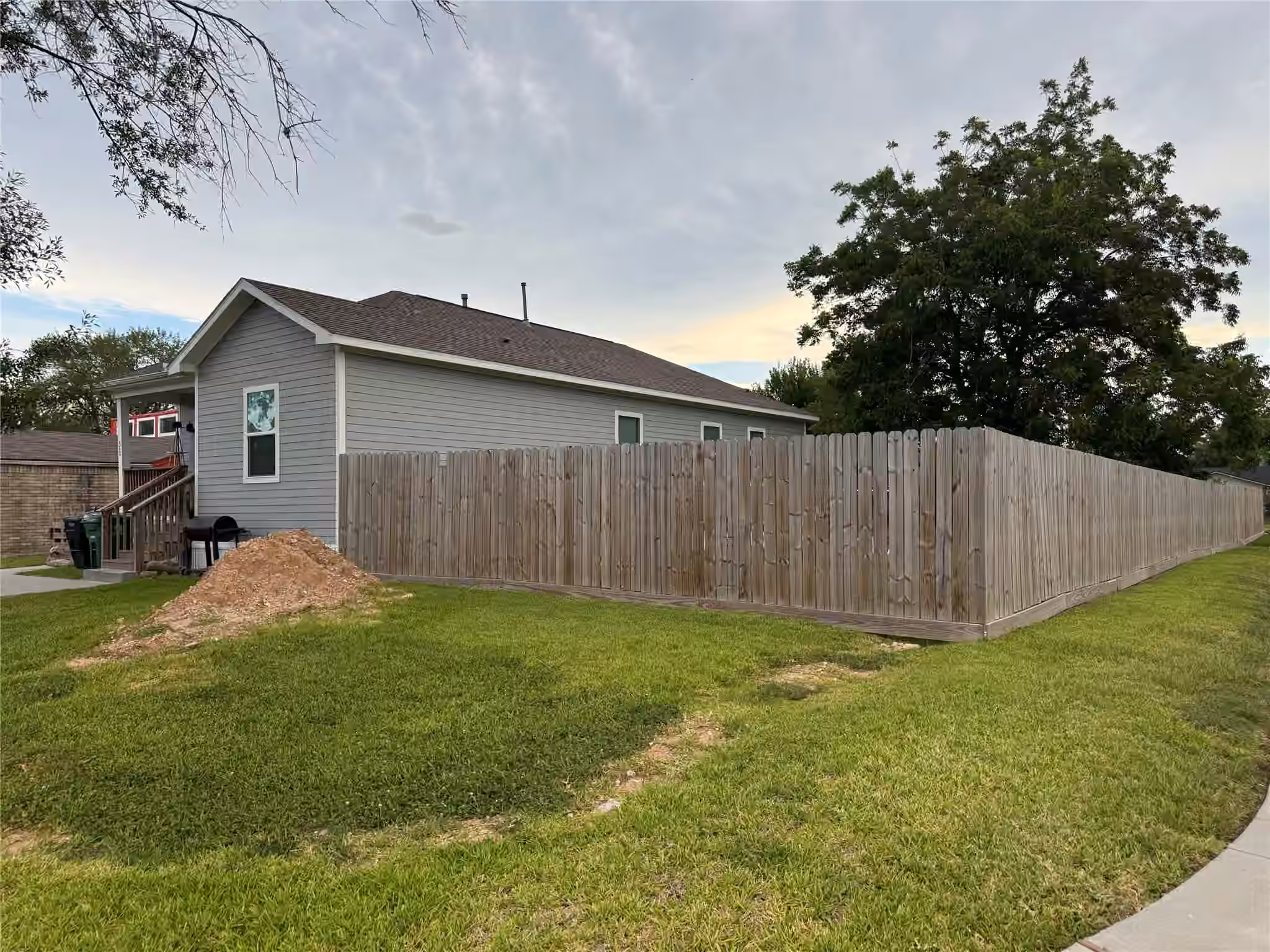 Photo 2 of 542 Coolwood Drive, Houston, TX