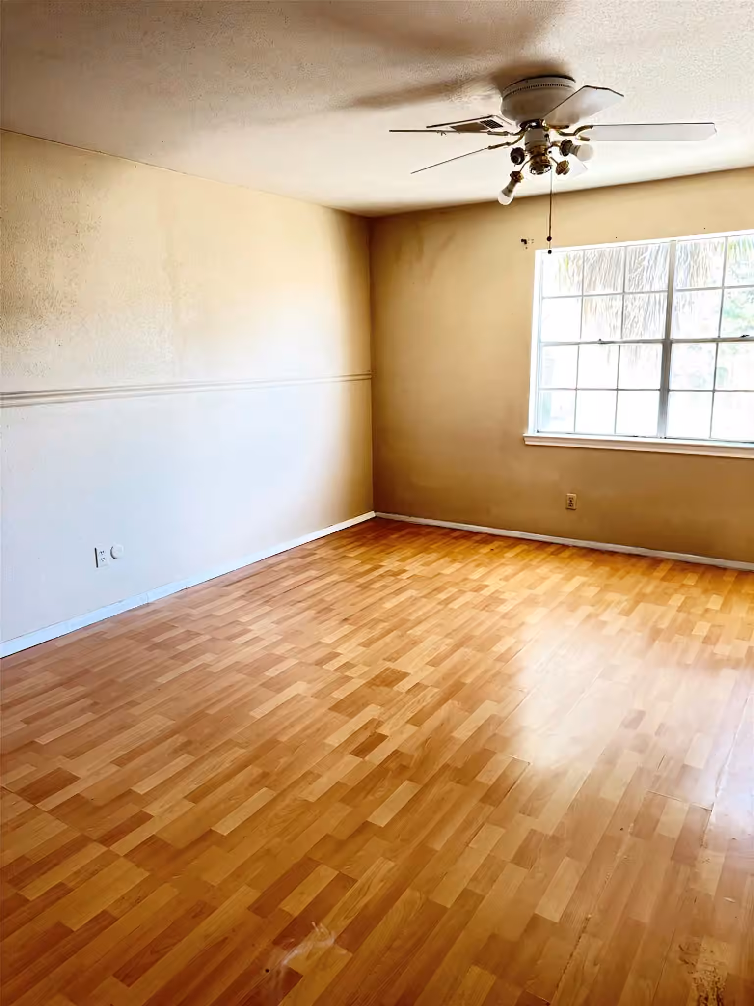 Photo 5 of 7818 Grove Ridge Drive, Houston, TX
