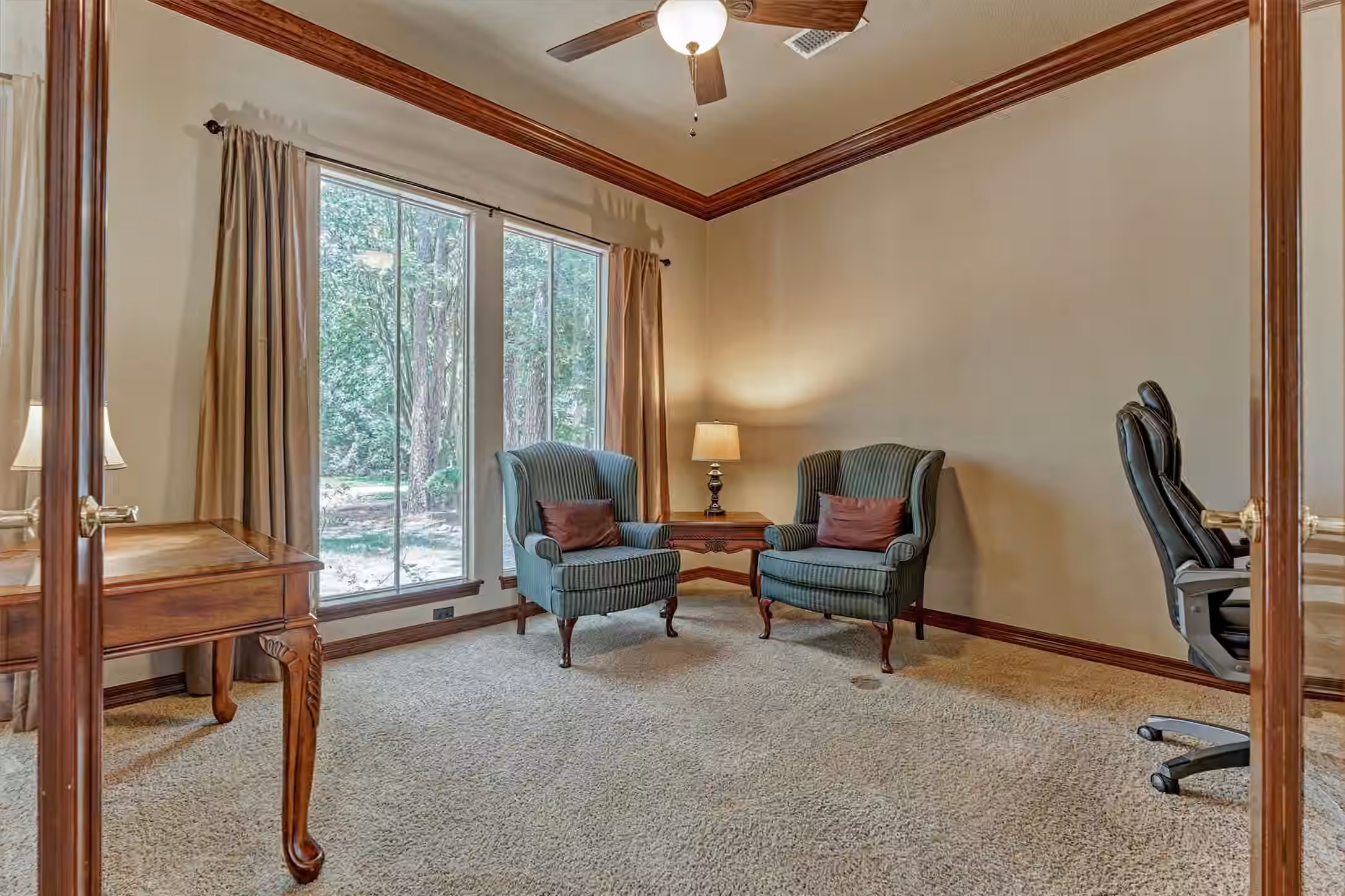 Photo 6 of 7 Clarion Ridge, The Woodlands, TX