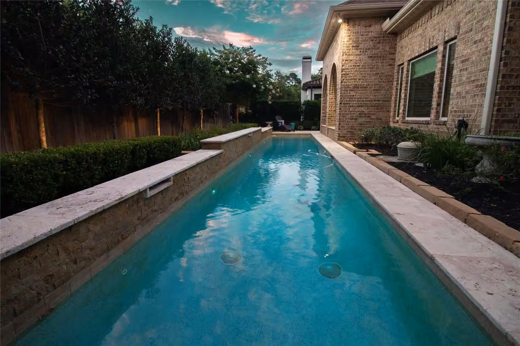 Photo 2 of 51 Woodglade Way, Tomball, TX