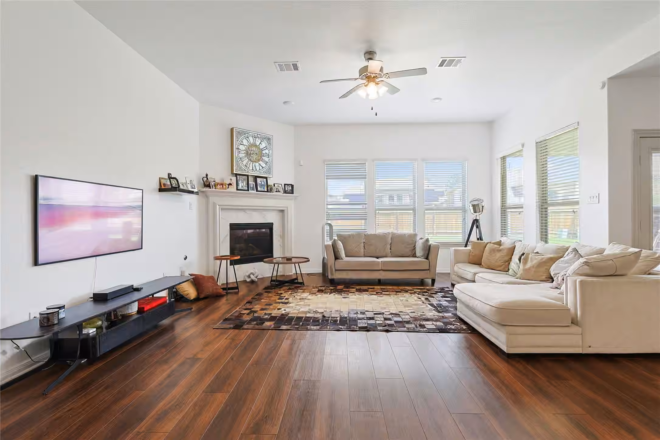 Photo 7 of 28110 Middlewater View Lane, Katy, TX