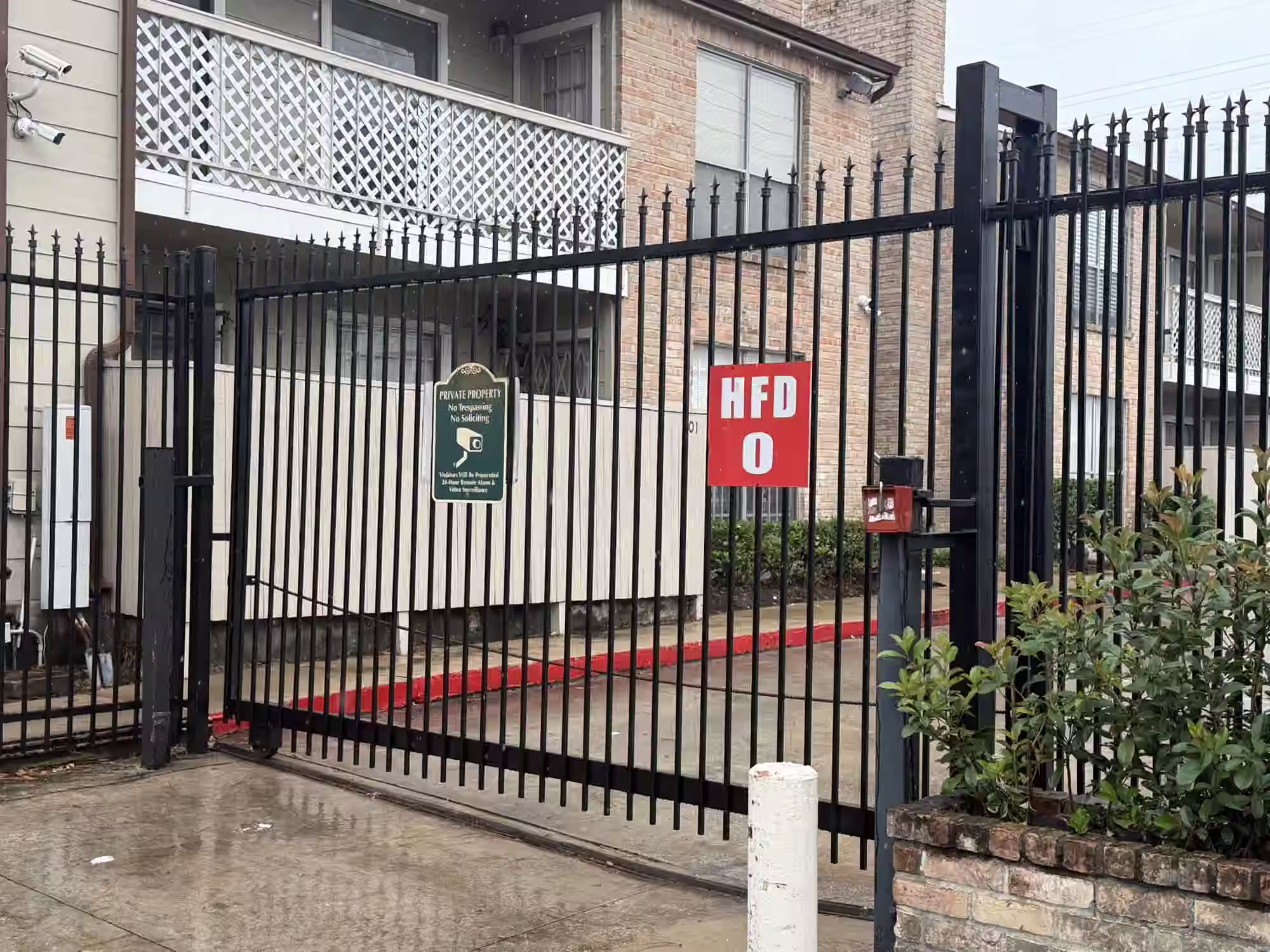 Photo 7 of 2110 Wilcrest Drive 101, Houston, TX